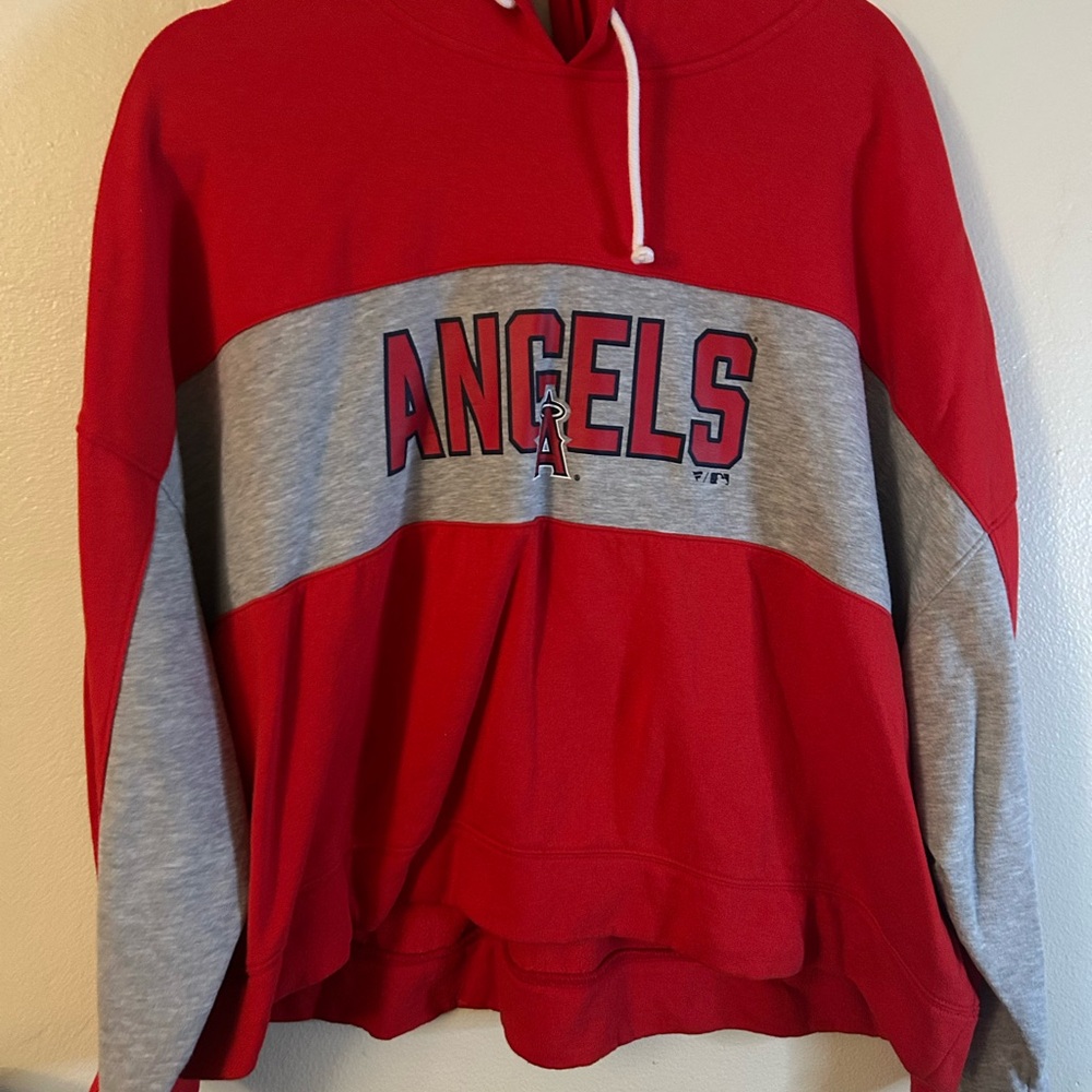 Angeles Hoodie
